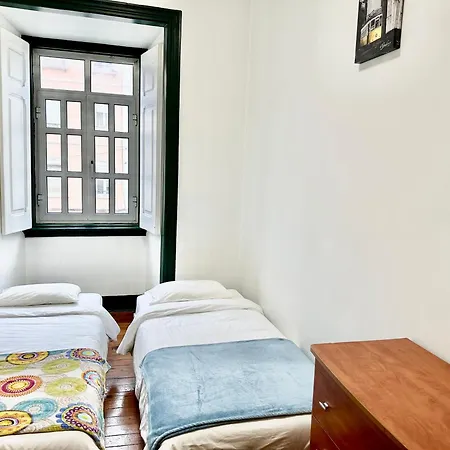 Duplo Familiar * Лиссабон